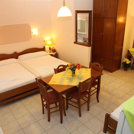 Vasiliki Apartments Platamonas Esterno foto