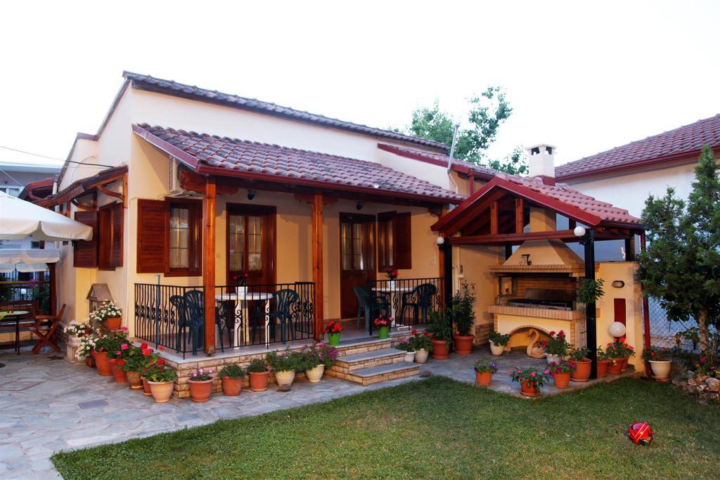 Vasiliki Apartments Platamonas Esterno foto